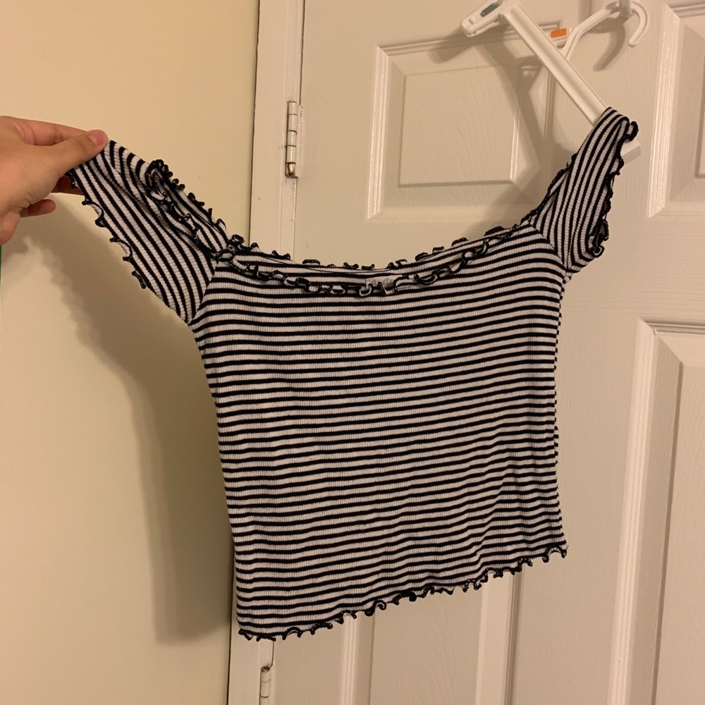 off the shoulder crop top